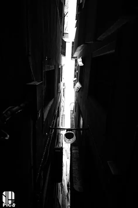 Artistique - photographie urbaine - YVAN HANNAY